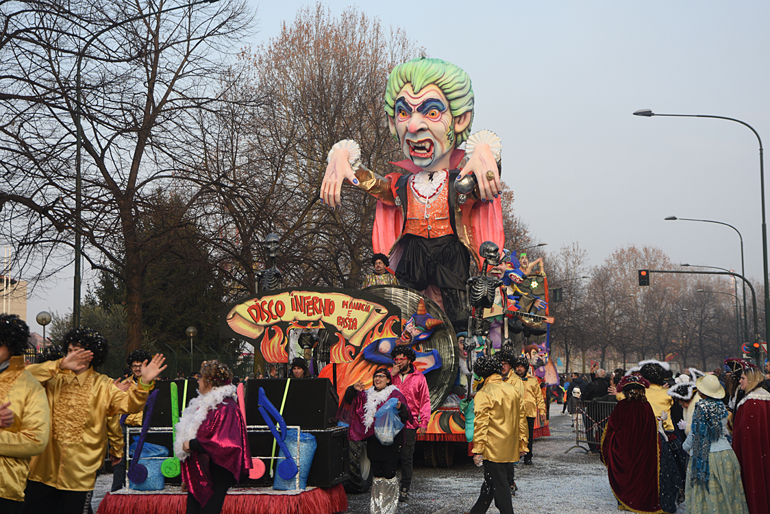 Sfilata carri Carnevale di Torino_211.jpg